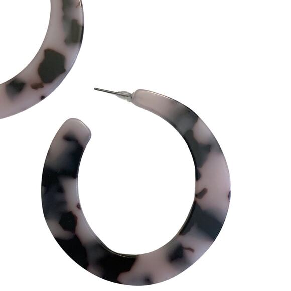 Large Gray Black Tortoise Shell Hoop Earrings Statement Bold Plastic Round Resin - Picture 3 of 6